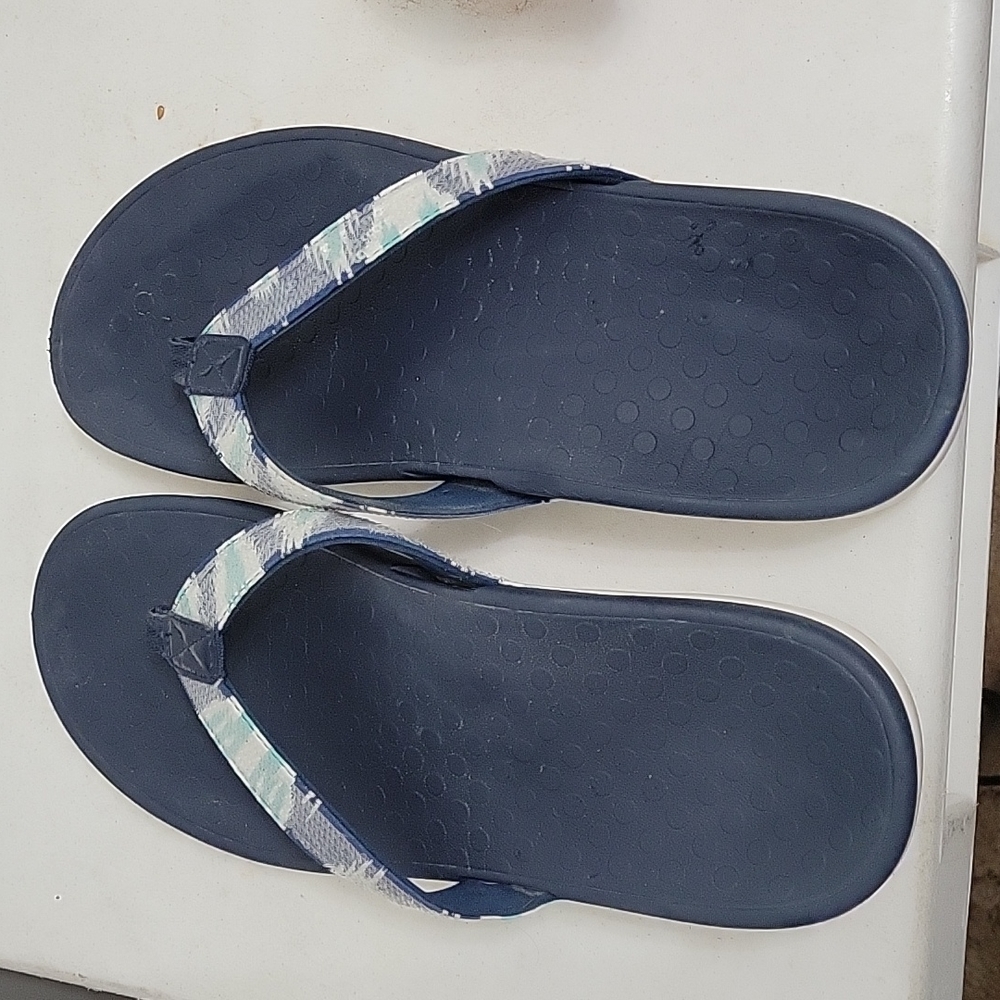 Women's Vionic Tide II Sequin Flip Flops